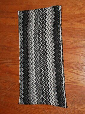 Unknown Brand Zig Zag Knit Infinity Scarf